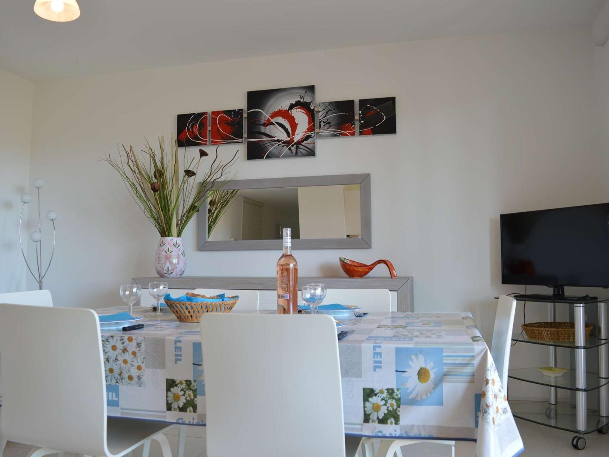 Spacieux 3 Pieces Avec Terrasse, Piscine Et Garage, A 2 Pas De La Plage - Saint Raphael - Fr-1-226A-274 외부 사진